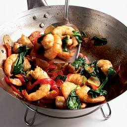 stir-fry-prawns-with-peppers-and-spinach-1622371.jpg