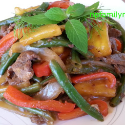 Stir Fry Vegetables with Beef (Thịt Bò Xào Rau Cải)