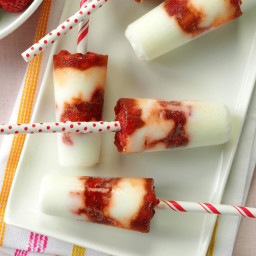 Strawberrry-Rosemary Yogurt Pops