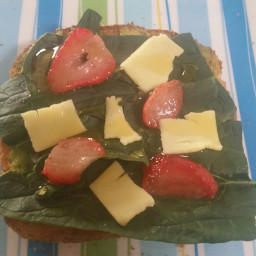 strawberry-avocado-and-white-cheddar-toast-1bb3ced9b360b28ca4a329e7.jpg