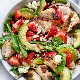 Strawberry Avocado Spinach Salad with Chicken