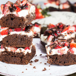 Strawberry Brownies - Perfect for Valentine's Day!