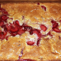 Strawberry Cobbler — Easy and Fresh!