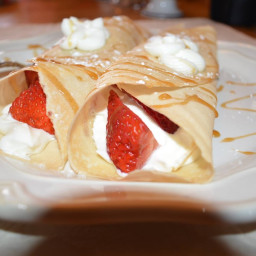 strawberry-cream-cheese-crepes-2108481.jpg