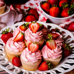 Strawberry Cupcakes With Strawberry Buttercream