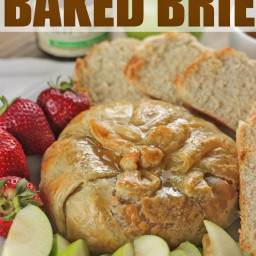 Strawberry Jalapeno Baked Brie