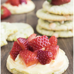 Strawberry lime cookies