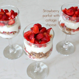 strawberry-parfait-with-cottage-cheese-2018033.jpg