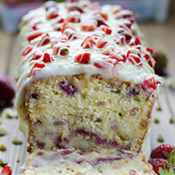 strawberry-pound-cake-bff933.jpg