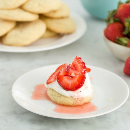 Strawberry Short-Cookies