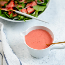 Strawberry Vinaigrette (5 Minute Salad Dressing!) – A Couple Cooks