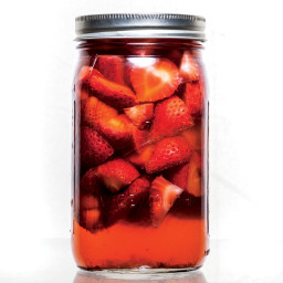strawberry-vinegar-1658054.jpg