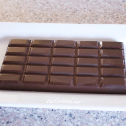 sugar-free-chocolate-bars-with-stevia-1807578.jpg