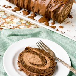Sugar-Free Low Carb Chocolate Tiramisu Cake Roll
