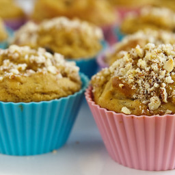 Sugar-Free (or Not) Peach and Vanilla Muffins