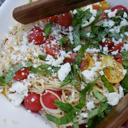 Summer Pasta with Tomatoes