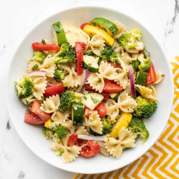 summer-vegetable-pasta-salad-2788122.jpg