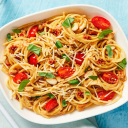 Sun-Dried Tomato & Basil Spaghetti with Almonds & Parmesan