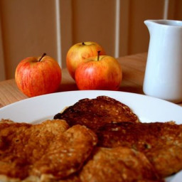 Sunday Brunch: Marion Cunningham's Oatmeal Pancakes Recipe