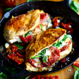 Sundried Tomato, Spinach, and Cheese Stuffed Chicken