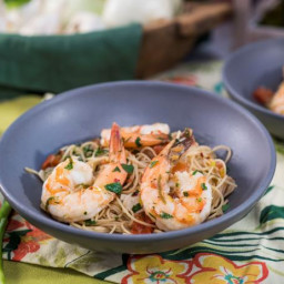 Sunny's Quick Onion and Garlic Shrimp with Pasta