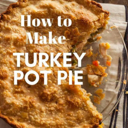 Super Easy & Delicious Turkey Pot Pie {Recipe}
