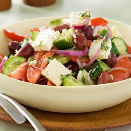 Super-easy Greek salad