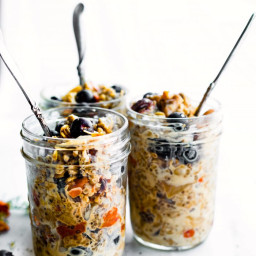 Superfood Instant Pot Oatmeal in a Jar {Meal Prep Recipe}