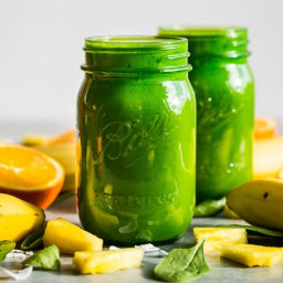 Superfood Tropical Green Smoothie