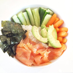 Sushi Bowl with smoked salmon (low FODMAP)