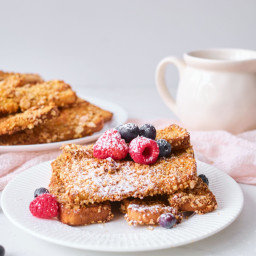 sweet-and-crunchy-french-toast-sticks-2747243.jpg