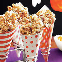 sweet-and-spicy-popcorn-2116036.jpg