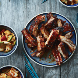 Sweet-and-Spicy Spareribs with Korean Barbecue Sauce