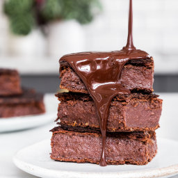 Sweet Potato Brownies with Chocolate Sauce Recipe · Deliciously Ella