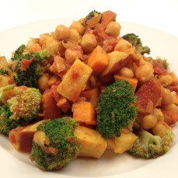Sweet Potato, Chickpea and Broccoli Curry