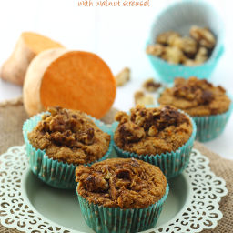 Sweet Potato Muffins with Walnut Streusel {gluten-free and vegan)
