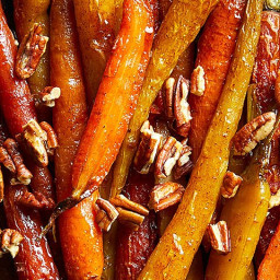 Sweet & Spicy Roasted Carrots