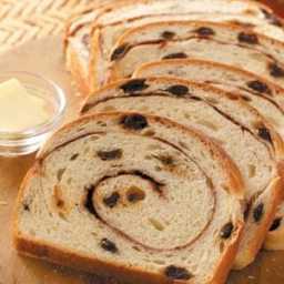 swirled-cinnamon-raisin-bread-2227665.jpg