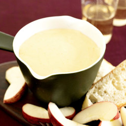 swiss-and-gouda-fondue-2142656.jpg