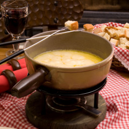 swiss-cheese-fondue.jpg