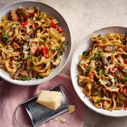 Tagliatelle with mushrooms and pancetta