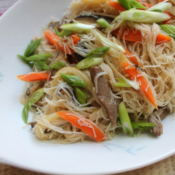 Taiwanese Pan-Fried Rice Noodles Recipe