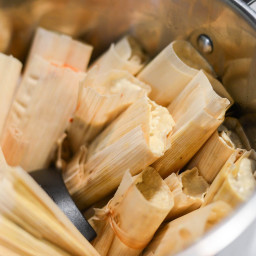 Tamales With Red Chili and Chicken Filling Recipe