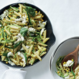 TastMag: Pasta with Corn, Shredded Marrows and Mozzarella
