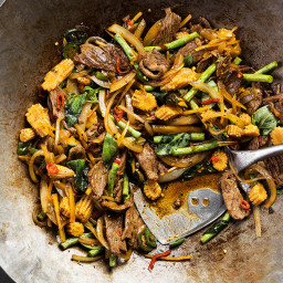 Thai Beef and Vegetable Stir-Fry (Phat Khii Mao)