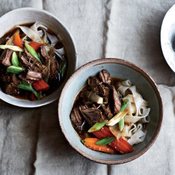 thai-beef-stew-with-lemongrass-and-noodles-1550574.jpg