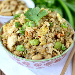 Thai Chicken Peanut Quinoa Bowls Recipe