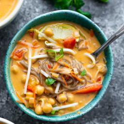 Thai Coconut Curry Soup (Vegan)