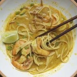 Thai Curry Noodles with Shrimp