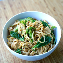 Thai Noodles with Tofu & Veggies